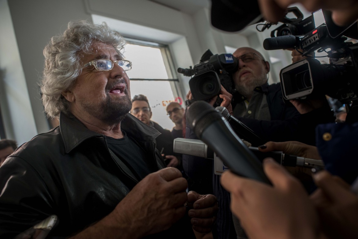 Beppe Grillo non vuole passare per garantista