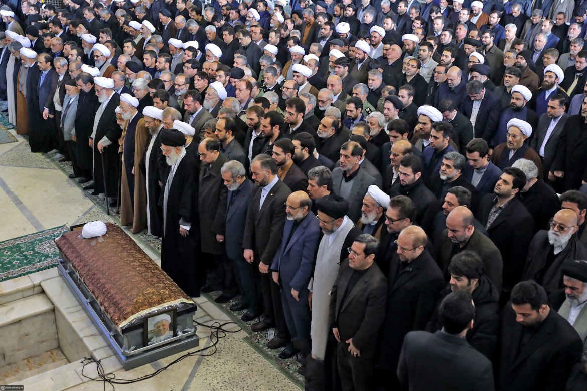 Milioni ai funerali di Rafsanjani, il «conservatore pragmatico»