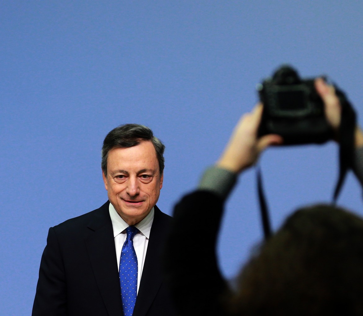 Draghi difende la fortezza Europa: «L’Euro è irrevocabile»