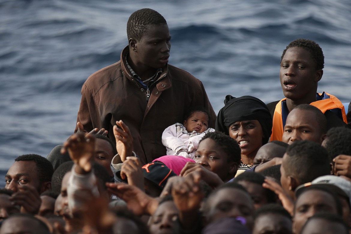 Bambini migranti, abusati  in Libia e fantasmi in Europa