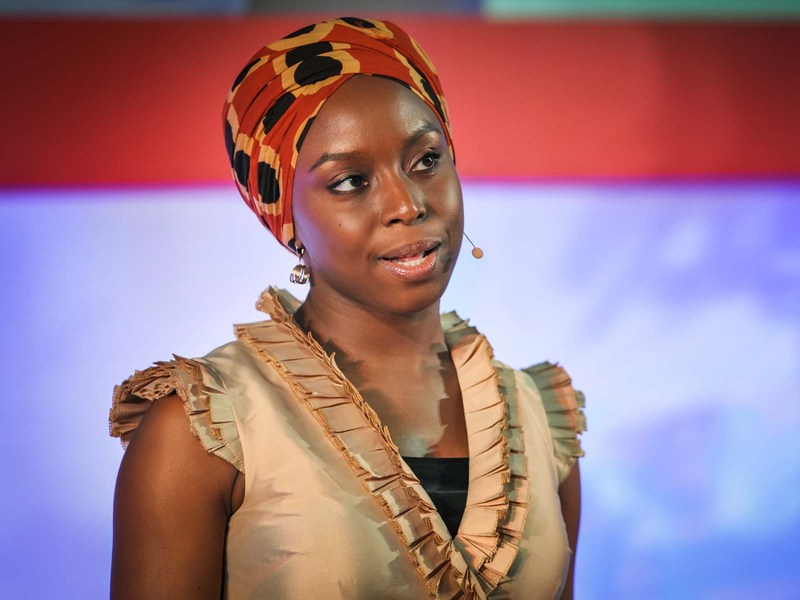 Chimamanda Ngozi Adichie, istruzioni per allentare il cappio