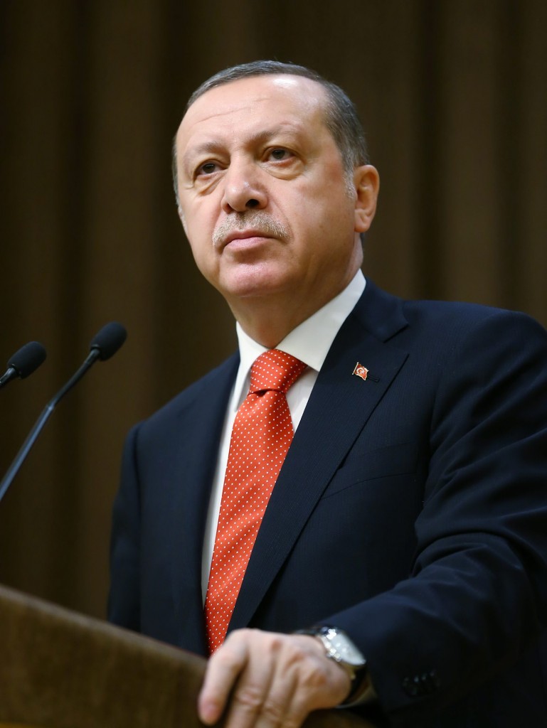 Erdogan applaude ma la base Nato non è stata usata