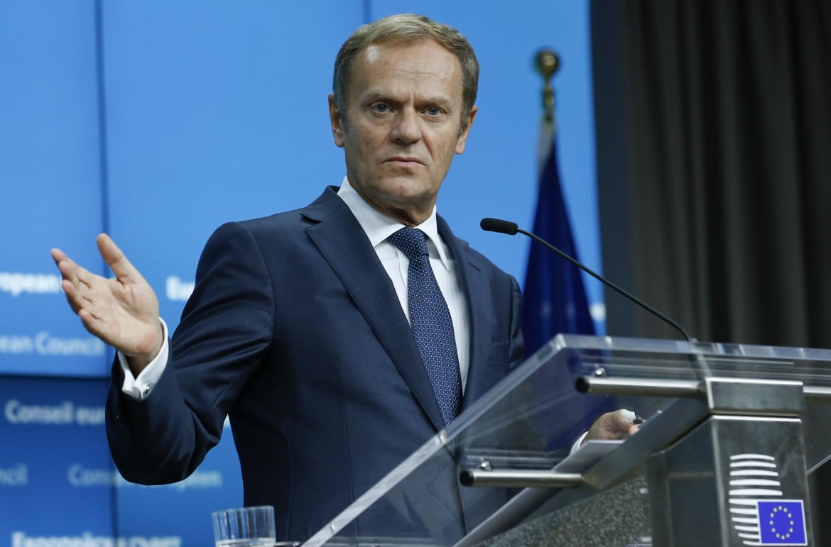 Presidenza del Consiglio Ue, scontro con la Polonia ma Tusk è riconfermato
