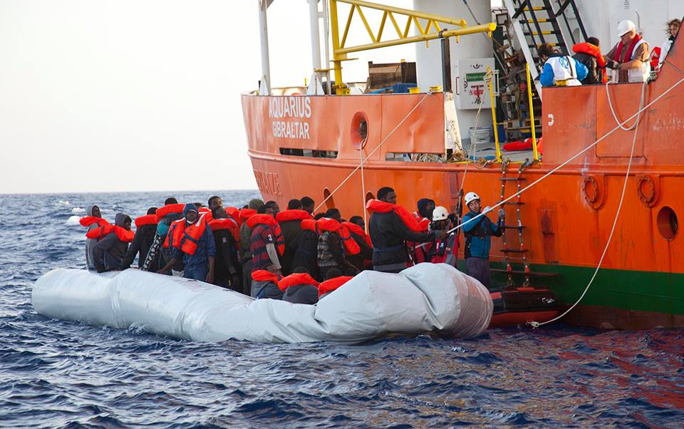 Frontex accusa le ong: in contatto con gli scafisti