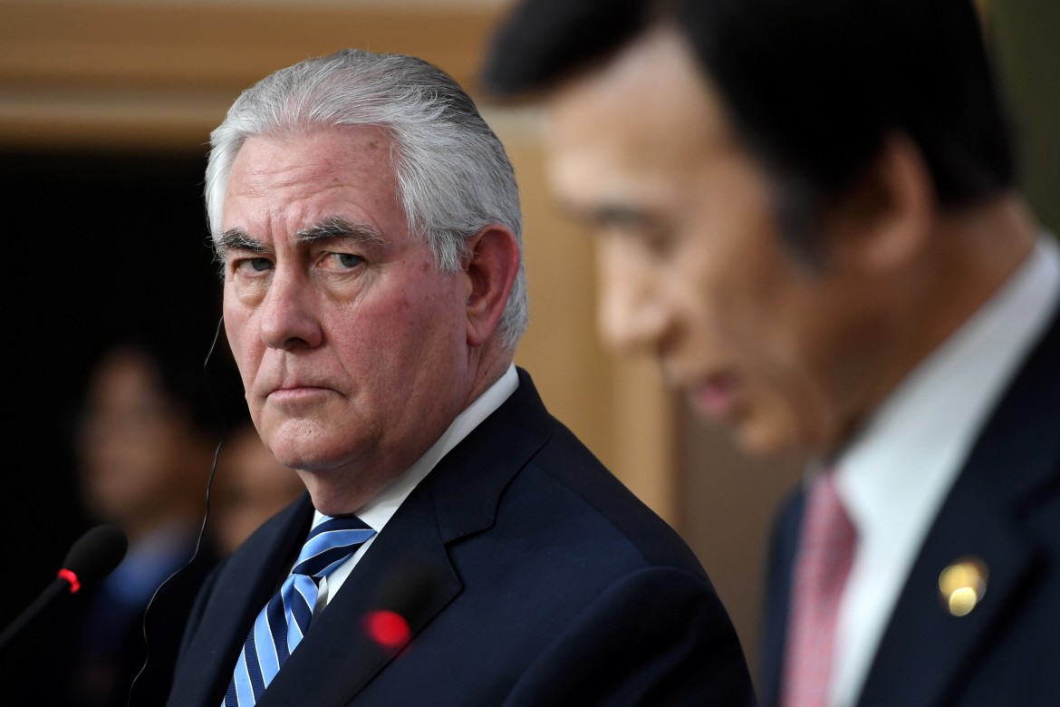 Tillerson contro Pyongyang: «Opzione militare sul tavolo»