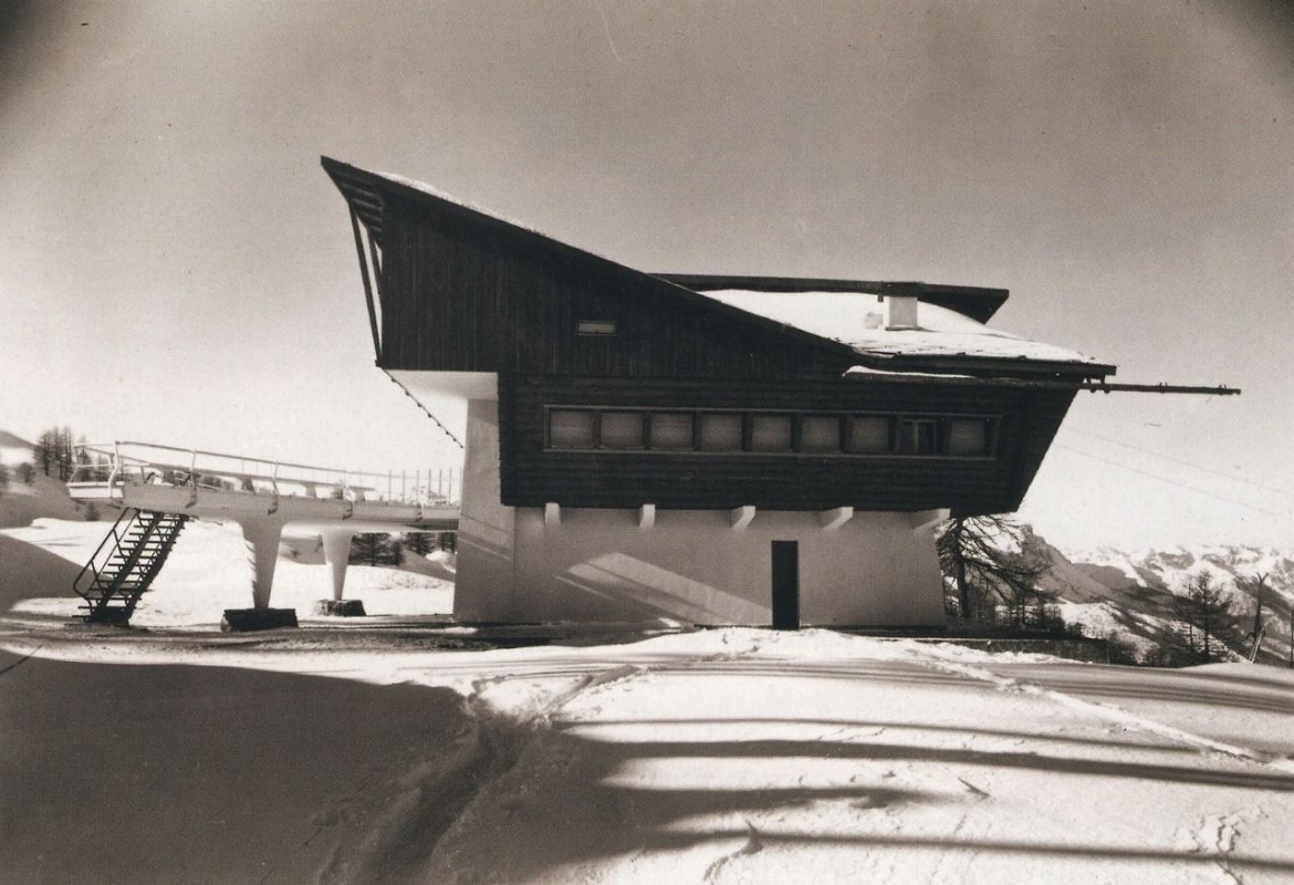 Carlo Mollino_Stazione di arrivo slittovia, Sauze d'Oulux-Regione Lago Nero (1947)