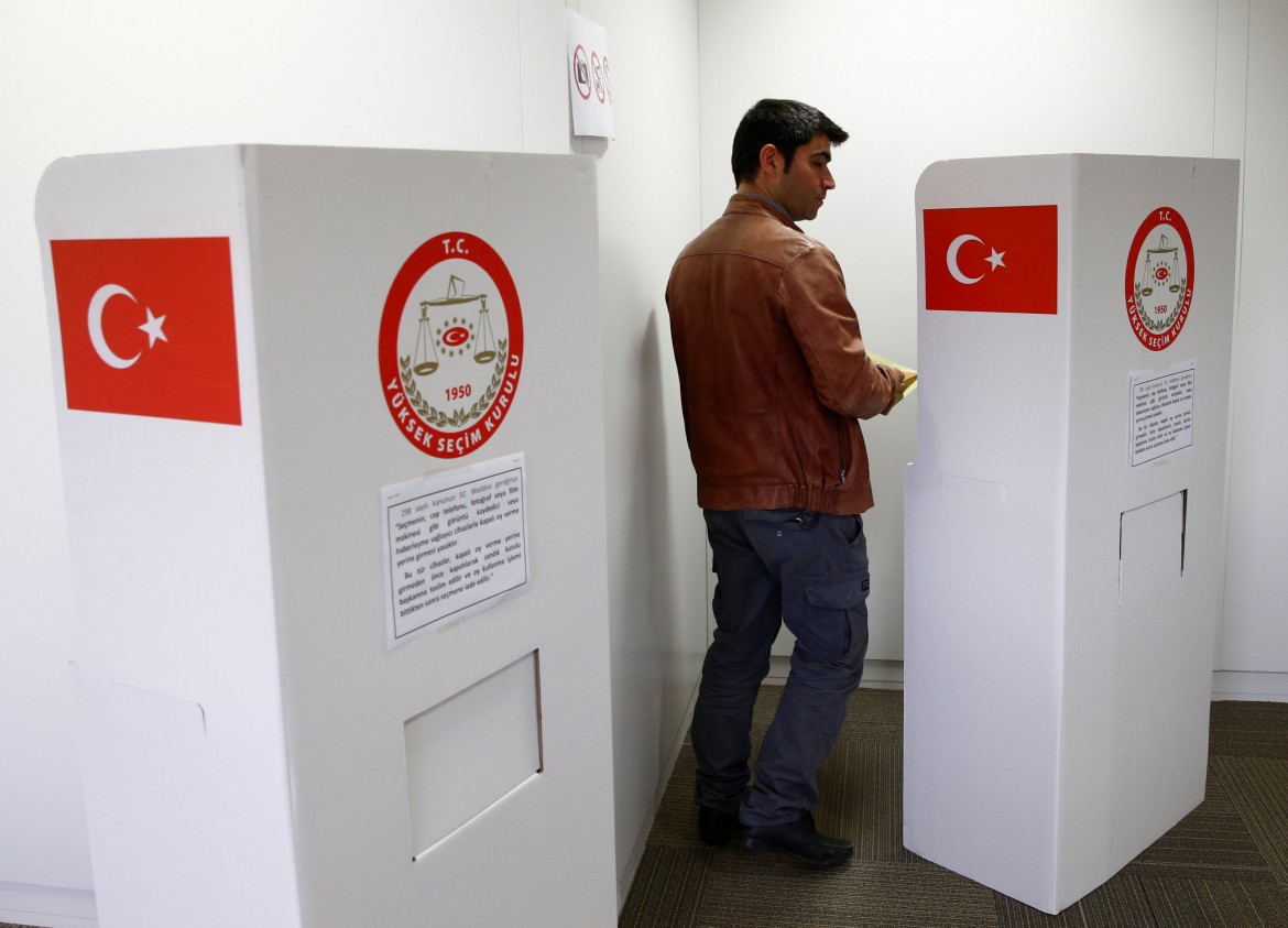 Turchia, referendum presidenziale al via. Sarà decisiva la destra balcanizzata