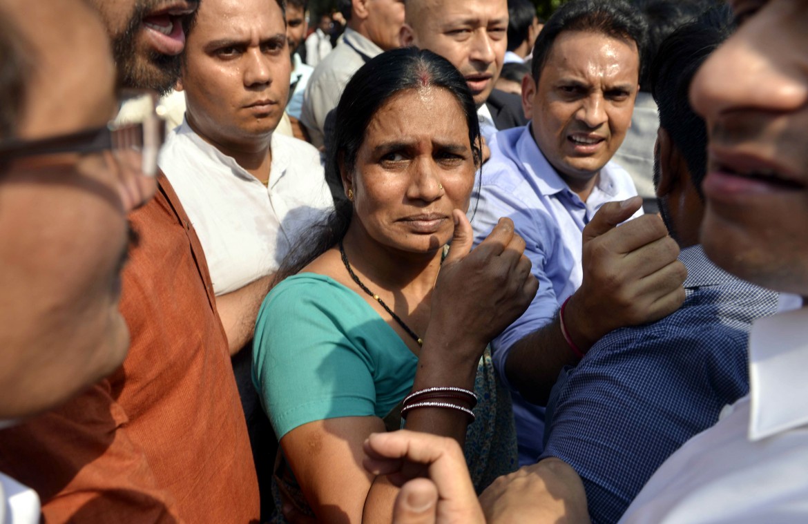 La Corte suprema indiana condanna a morte i carnefici dell’«Indomita»