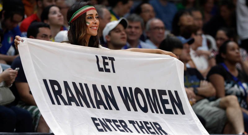 La lotta per le donne negli stadi in Iran
