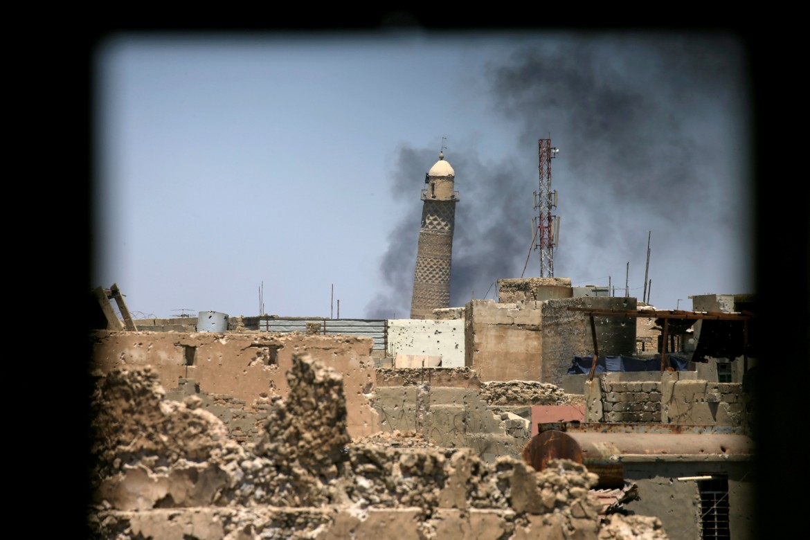 Distrutta la moschea di Mosul, ma l’Isis non ha ancora perso