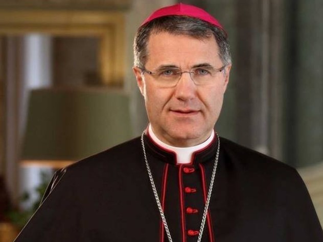 La dura omelia del vescovo di Palermo sull’«alleanza dei due esodi»