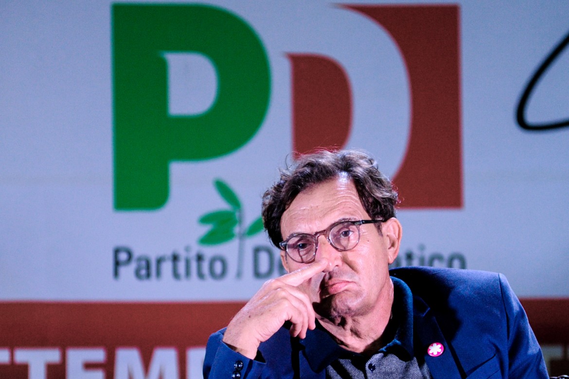 Sicilia, Grasso chiude, Crocetta sfida il Pd: «Pronto alle primarie»