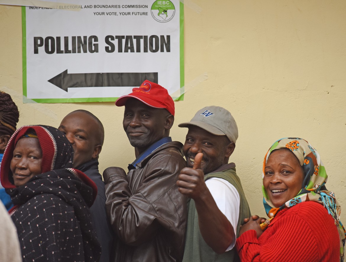 Il Kenya smentisce gli allarmi: file ordinate ai seggi