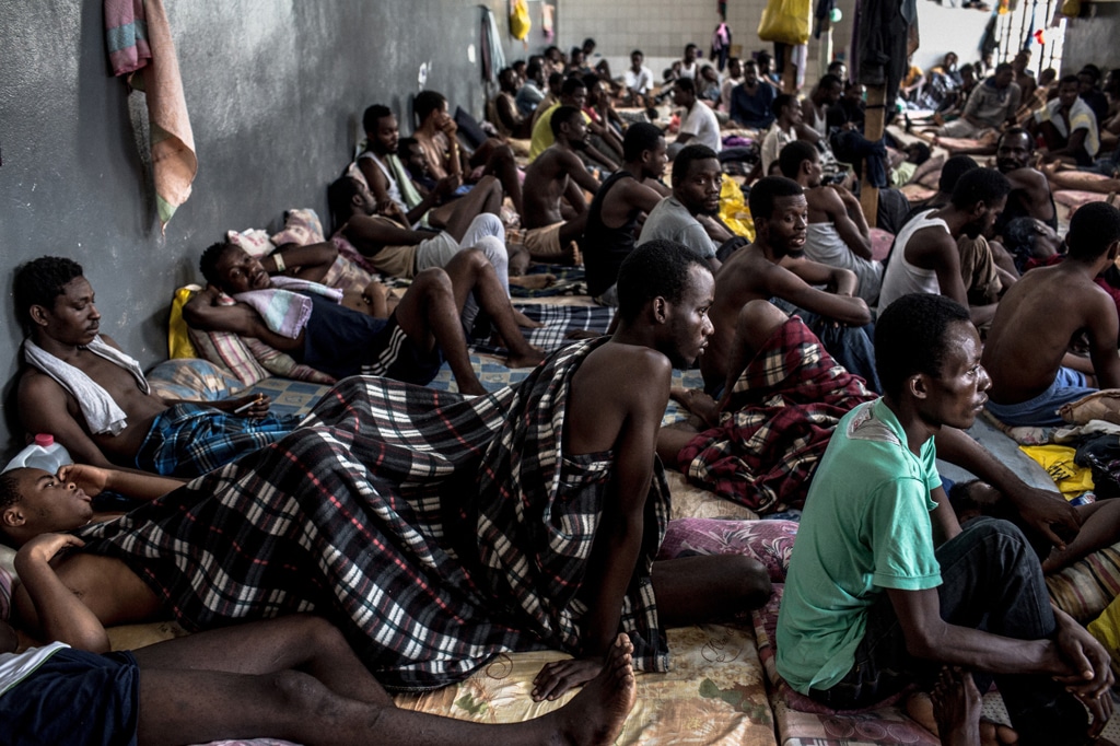 Migranti trasferiti per la guerra a Zintan in centro «disumano»