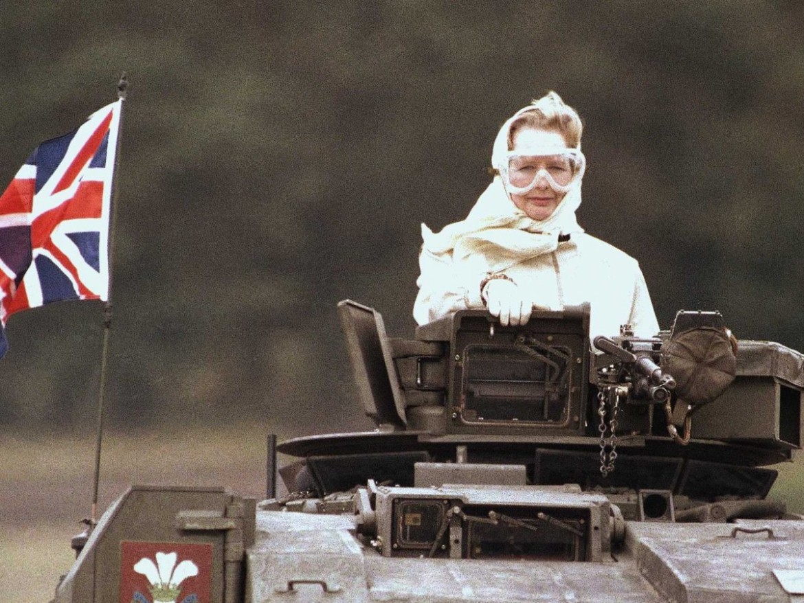 Sotto la pelle della storia:  l’attentato a Thatcher come sfondo romanzesco