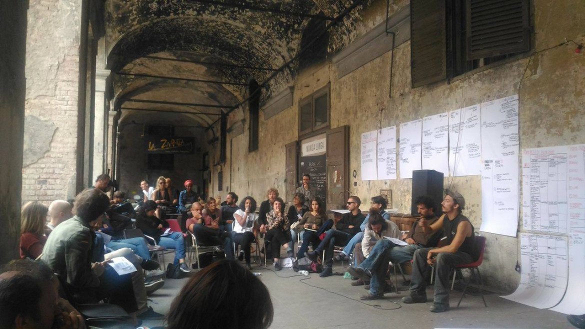 A Torino, le «Anomalie» di sognare un futuro possibile
