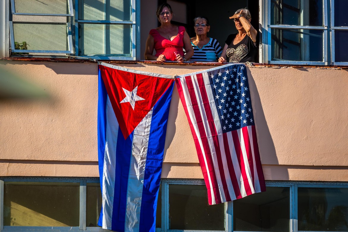 Trump ricrea il gelo con Cuba: non andateci, nuoce alla salute