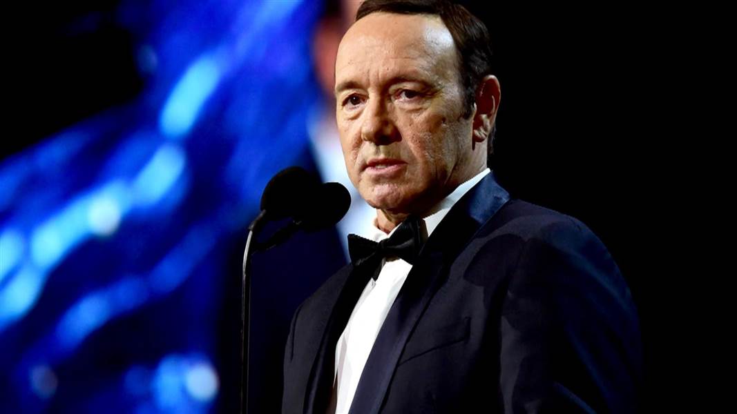 Accuse a Spacey, sospesa «House of Cards»