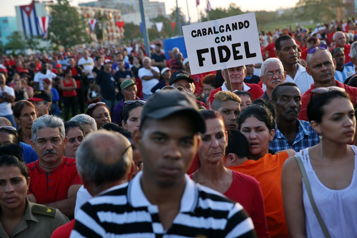 Cuba ricorda Fidel per dimenticare la minaccia Trump