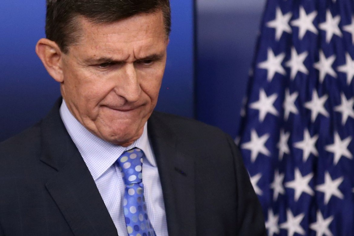 Cade l’accusa a Flynn, colpevole per ammissione