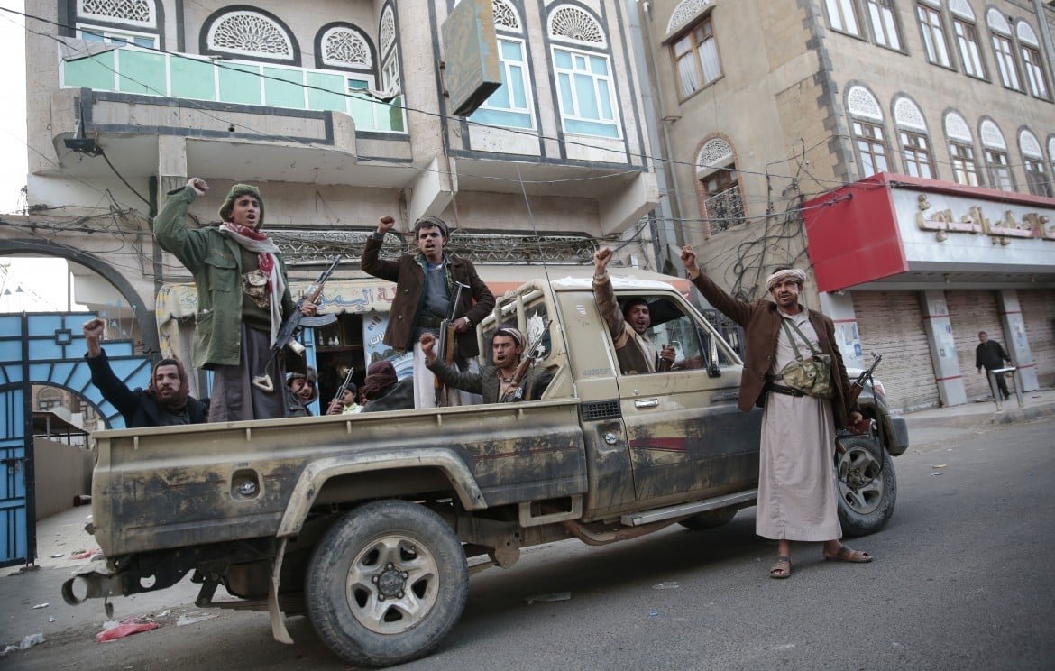 Collassa l’alleanza del nord, giustiziato l’ex dittatore Saleh