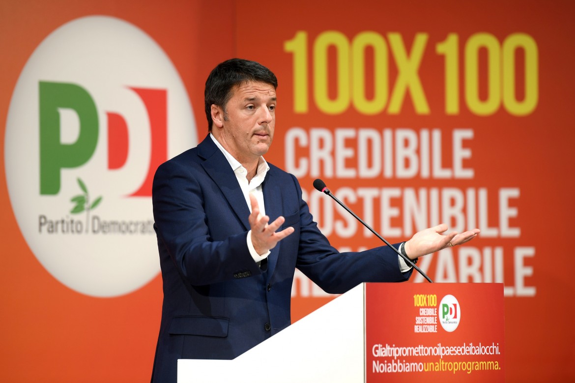 Show di Renzi  a Bologna: «Abbiamo fame di futuro»