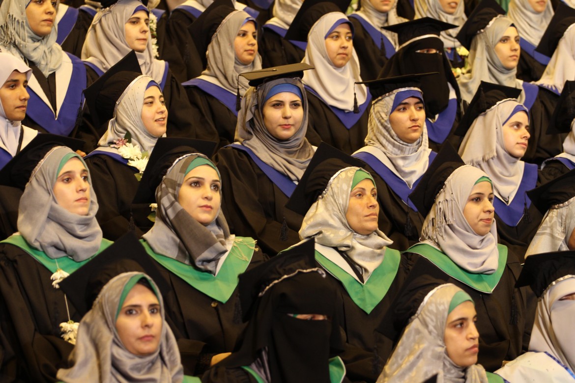 Gaza, laureati in gabbia