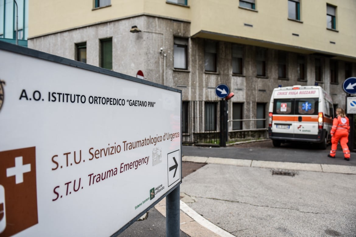 Tangenti nella sanità, primari di due ospedali in manette a Milano