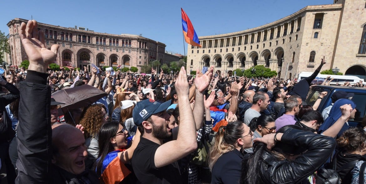 Mosca minimizza ma Erevan rischia di essere un’altra Kiev