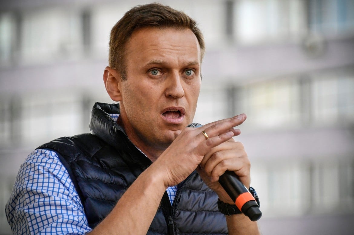 Cortei anti Putin. Tra i mille fermati non poteva mancare Navalny