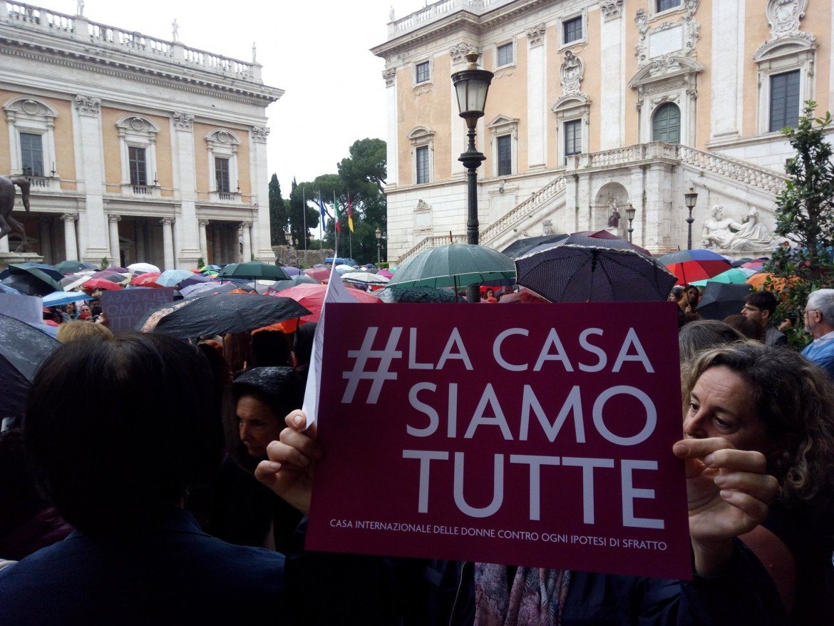 Milleproroghe, bocciato l’emendamento per salvare la Casa internazionale delle donne a Roma