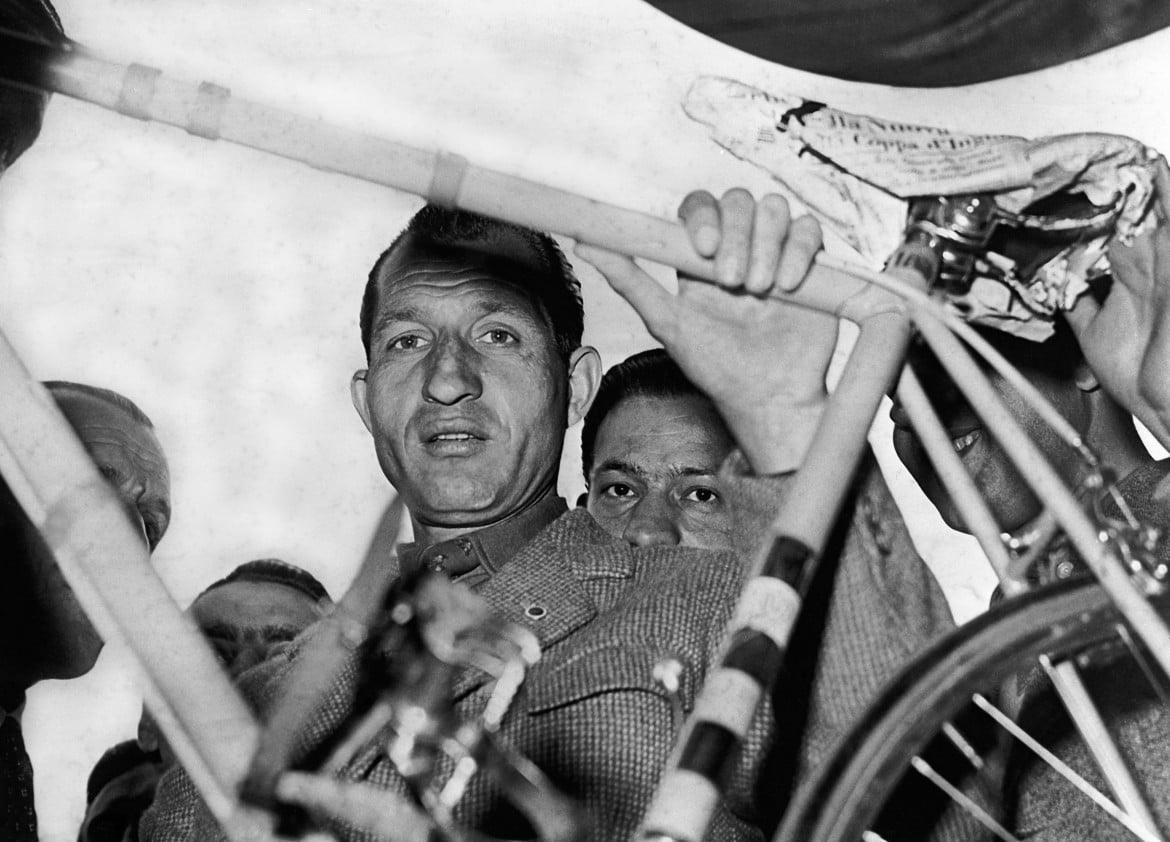 Un Giro dedicato a Gino Bartali