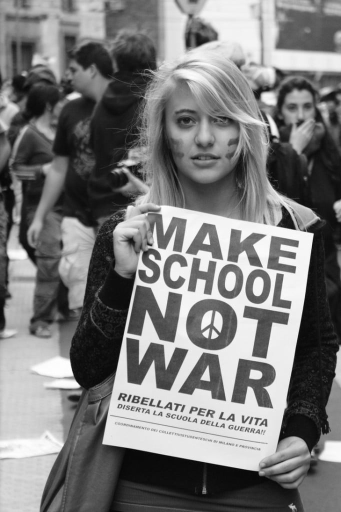 Che nelle scuole si torni a disobbedire ad ogni guerra…