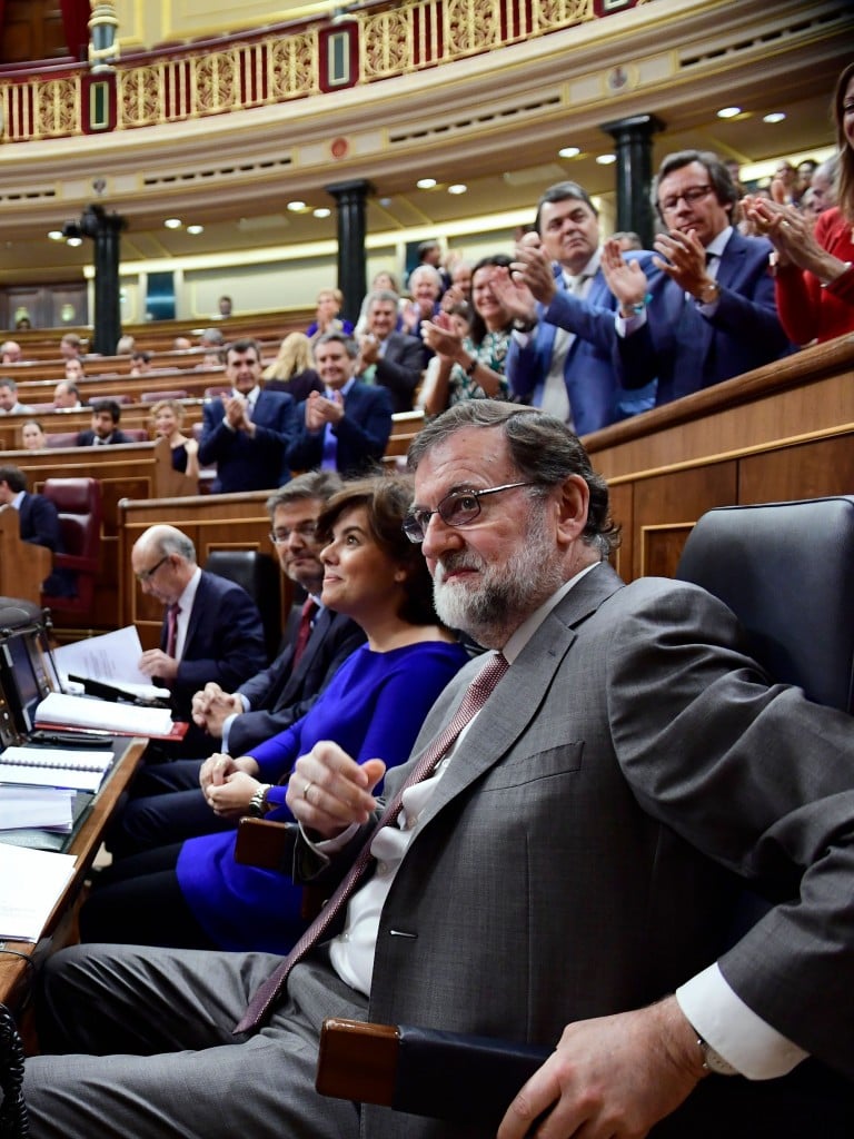 Il de profundis di Rajoy. Sánchez scalda i motori