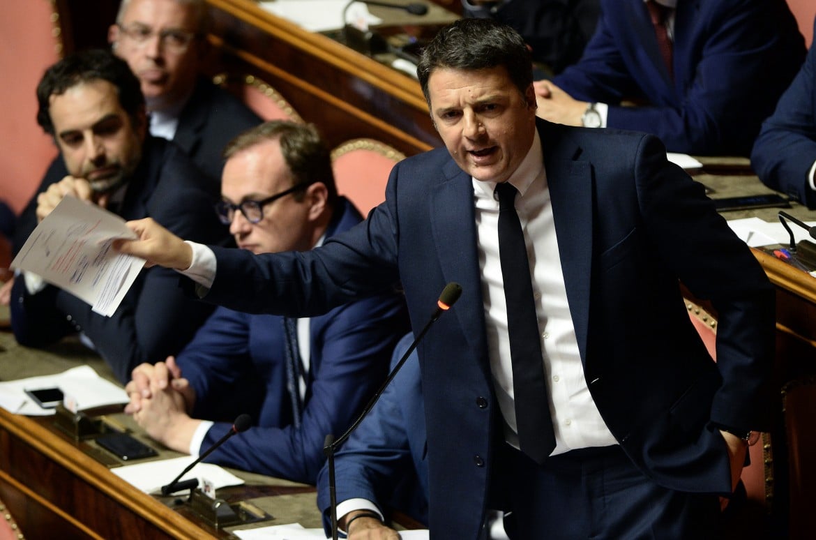 Forza Italia in agguato della fragile maggioranza