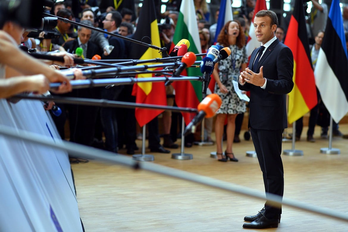 Macron-Conte, dall’esultanza alla rissa sul finto accordo