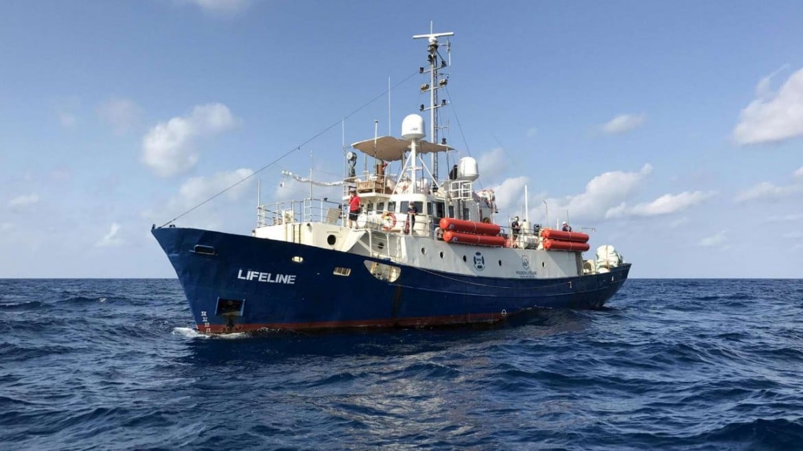 Lifeline a Malta ma il calvario non finisce: equipaggio indagato