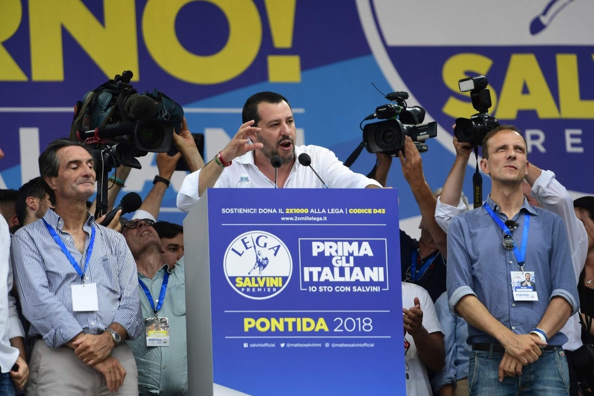 Da Pontida a Bruxelles la marcia a ostacoli di Salvini