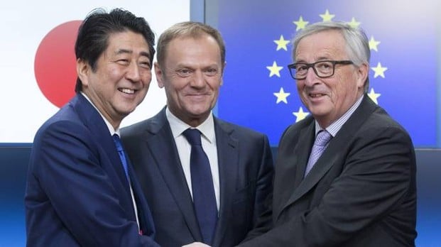 Il Jefta è realtà: Tokyo celebra l’Abenomics l’Ue «la libertà dei mercati»