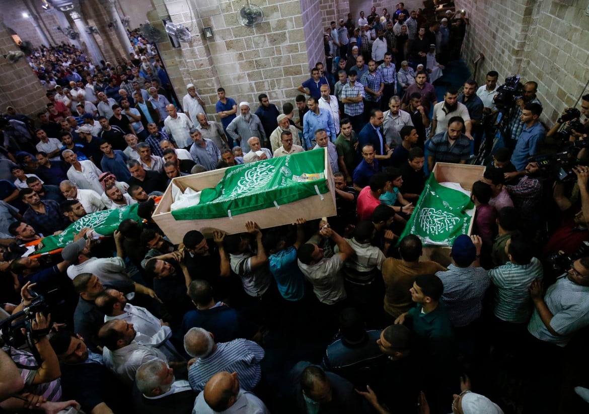 Gaza, Mladenov prova a bloccare in extremis l’offensiva israeliana