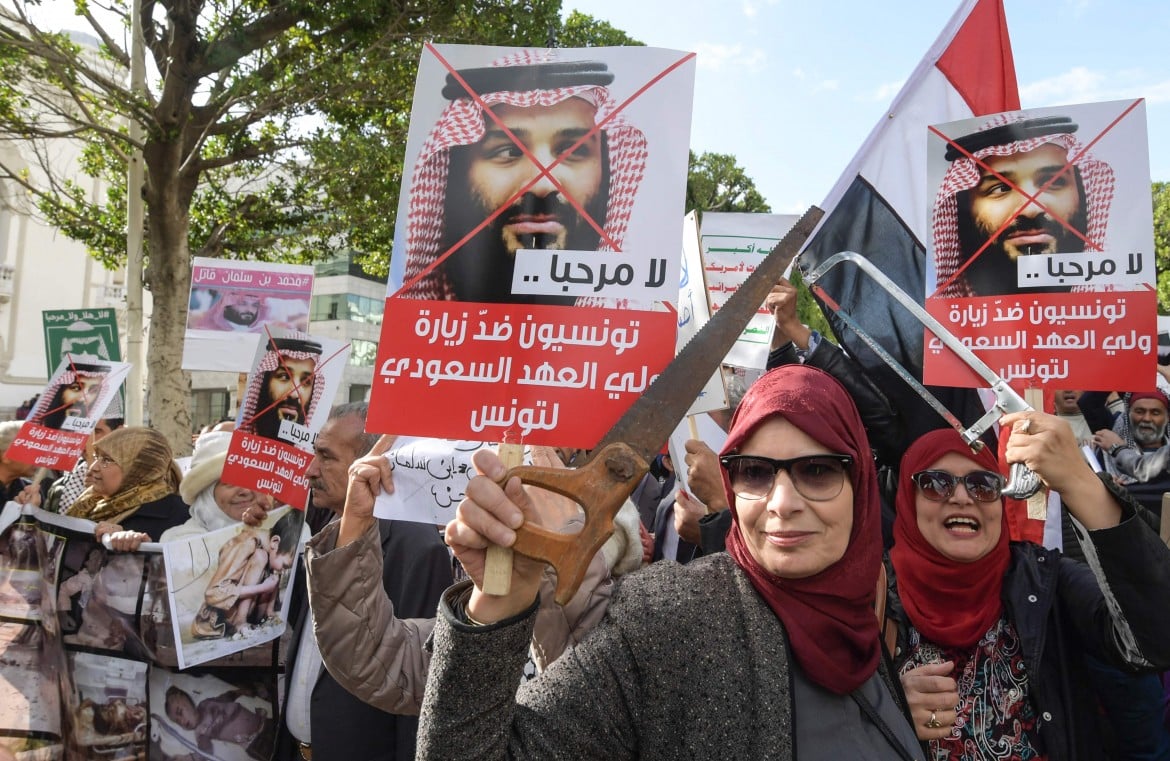 Bin Salman in tour: al-Sisi lo coccola, tunisini e argentini lo denunciano