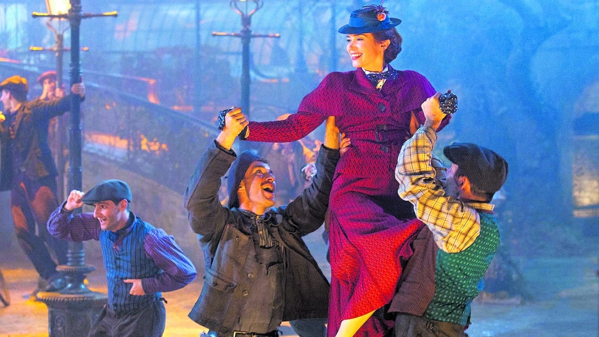 Mary Poppins ritorna, ma tutto è cambiato nell’apparenza uguale