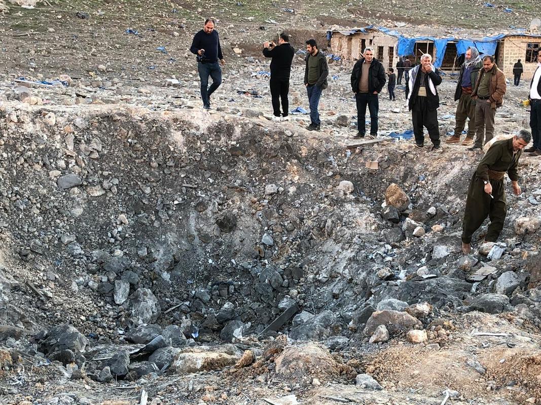 Bombe turche sui profughi curdi di Makhmur: uccise quattro donne