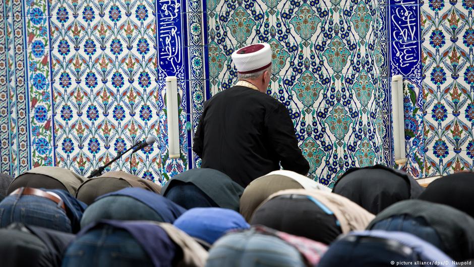Gli Stati del Golfo nel mirino tedesco: tracciate le donazioni alle moschee