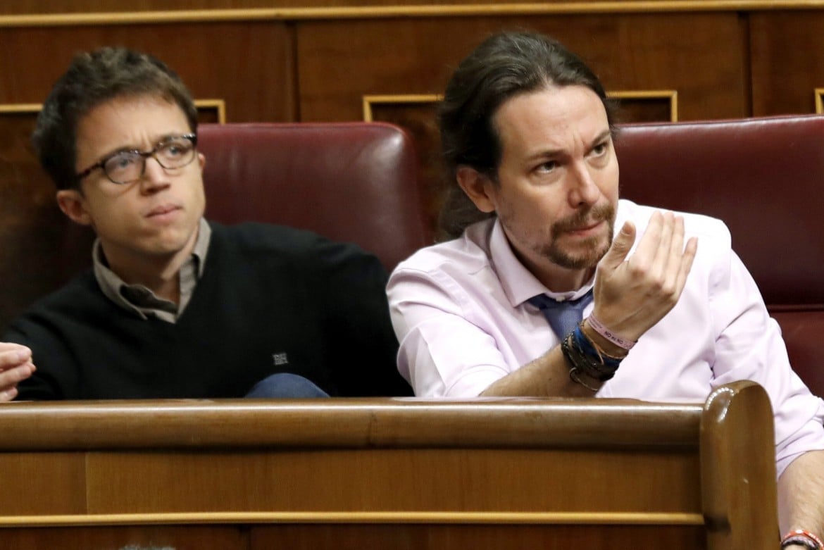 Terremoto Podemos, Errejon lascia il seggio