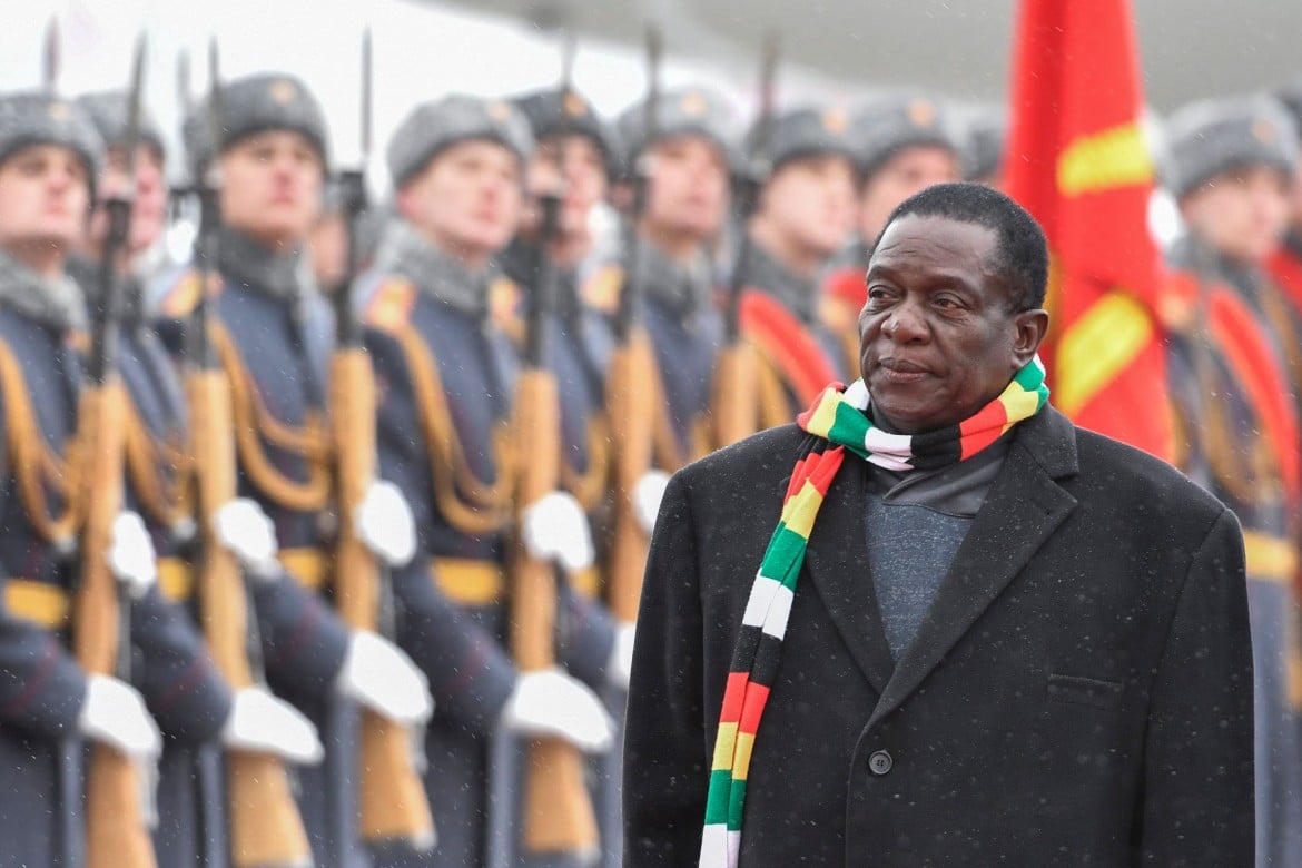Tra Russia e Zimbabwe amicizia, diamanti e armi