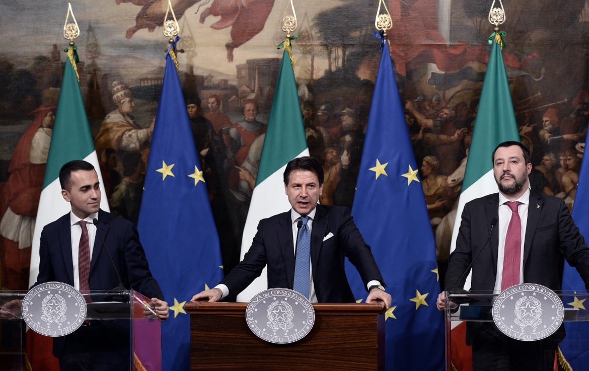 Ora il governo italiano prova ad abbassare i toni
