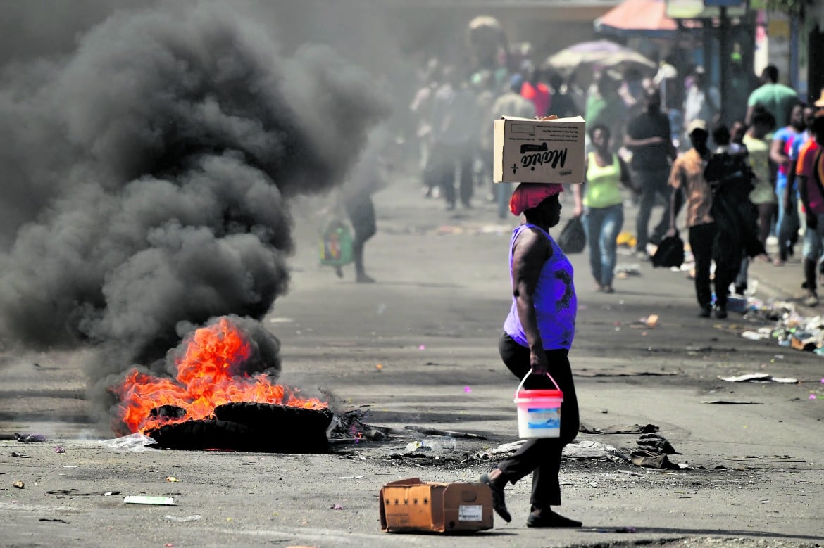 Miseria e corruzione senza fine, Haiti in rivolta contro Moïse