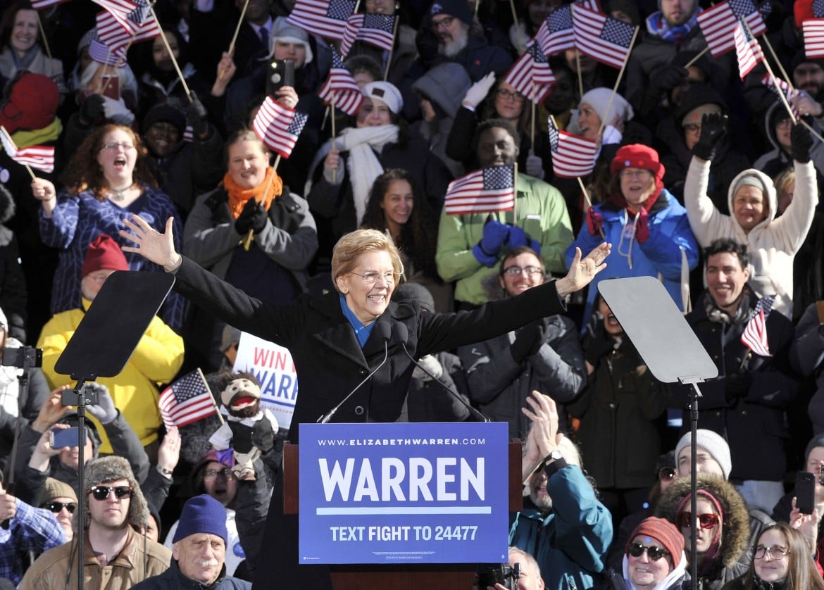 Primo dibattito tv tra candidati dem alla Casa Bianca nel 2020, spicca Elisabeth Warren