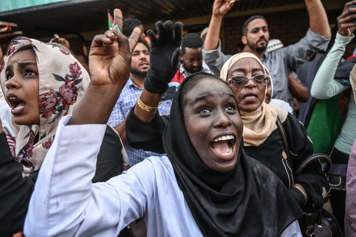 Svolta vicina in Sudan: «Il governo sarà civile»